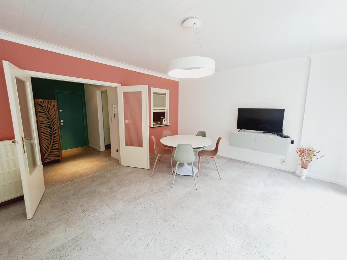 City Centre With Free Parking Apartment Ostend
