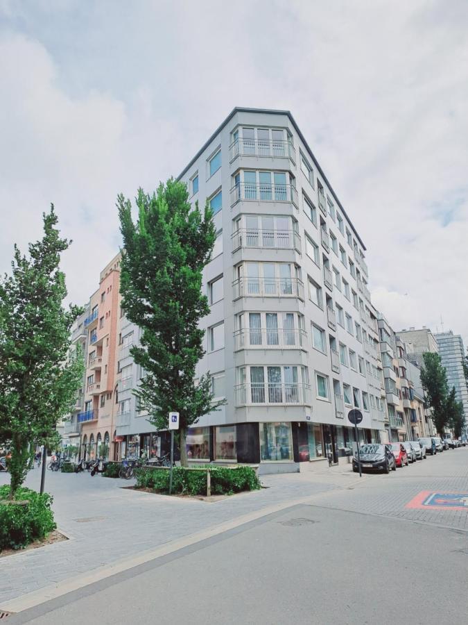 City Centre With Free Parking Apartment